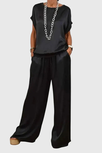 Jessykkah | Comfortable Two-Piece Set