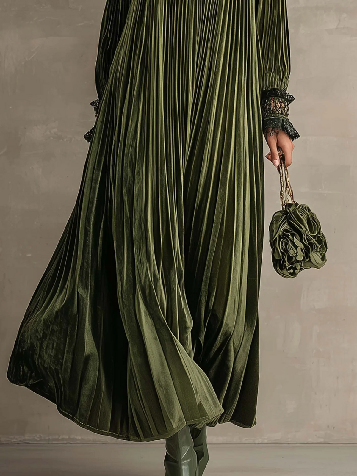 Jaclyn™ | Pleated Maxi Dress With Floral Shoulder Detail